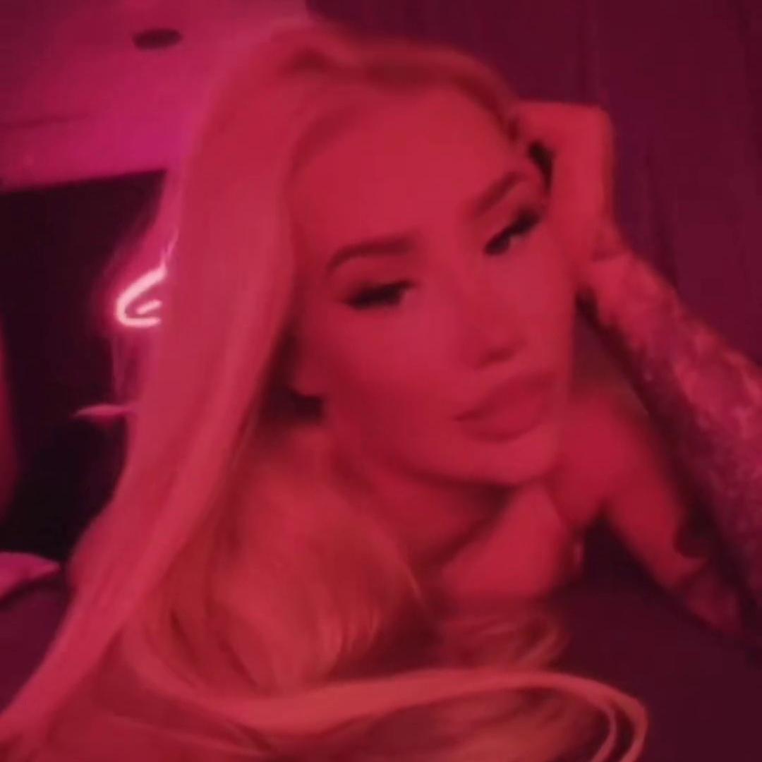 Iggy Azalea Lingerie Booty Selfie Onlyfans Video Leaked OnlyTube Org