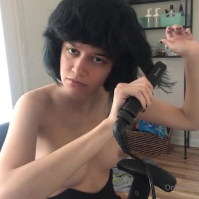 Angelica Topless AngelicaSlabyrinth Hair Straightening Leaked Video