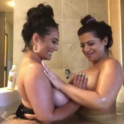 SheThicky Nude Lesbian Sex Leaked Video