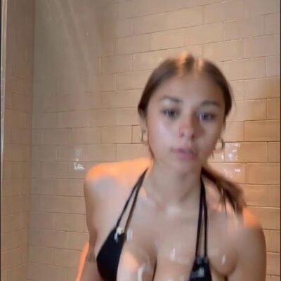 Sophieraiin Bikini Shower Tease OnlyFans Video Leaked