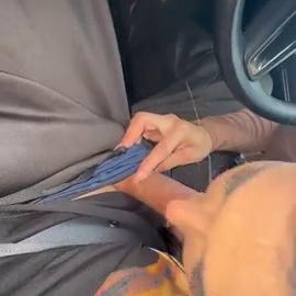 Colombian Slut Brenda Castro Giving Blowjob to Uber Driver in Car