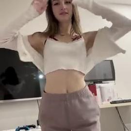 Lola Moon – Blowjob And Riding Cock in POV