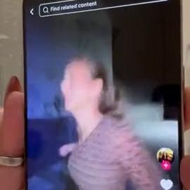 Mia Khalifa – Livestreaming Nude 1 Hour Before Bedtime