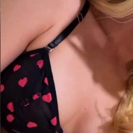 Julia Filippo Teasing And Almost Gets Naked on Livestream