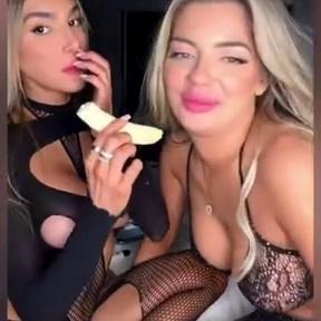 Lyna Perez Banana Blowjob on Livestream l Ultrathots