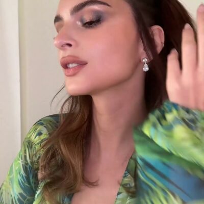 Emily Ratajkowski Sexy (13 Pics + Video) Leaked Nudes