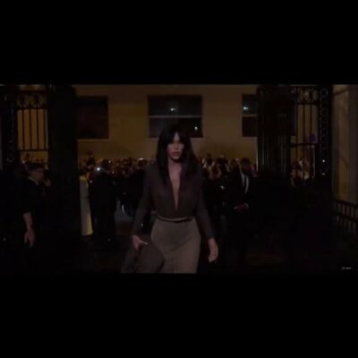 Bruna Marquezine Displays Her Nude Tits at the Yves Saint Laurent Show in Paris (18 Photos + Video) Leaked Nudes