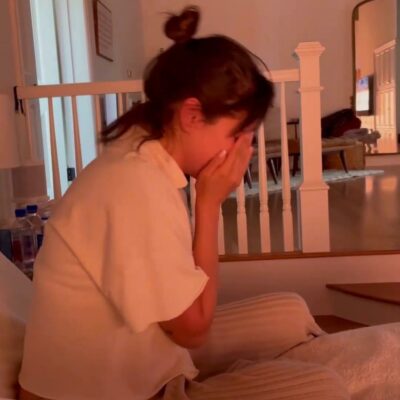 Selena Gomez Flashes Her Nude Boob (12 Pics + Video) Leaked Nudes