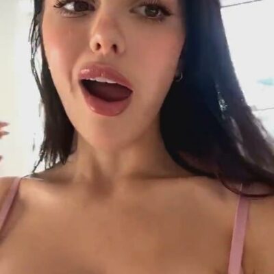 Emily Black Nude Strip Tease PPV Onlyfans Video Leaked Leaked Nudes