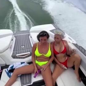 BrandyBilly GG On A Boat With BaileyJohnson l Ultrathots